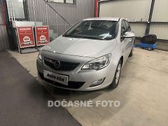 Opel Astra (2011) 1.4 i - fotografie inzerátu