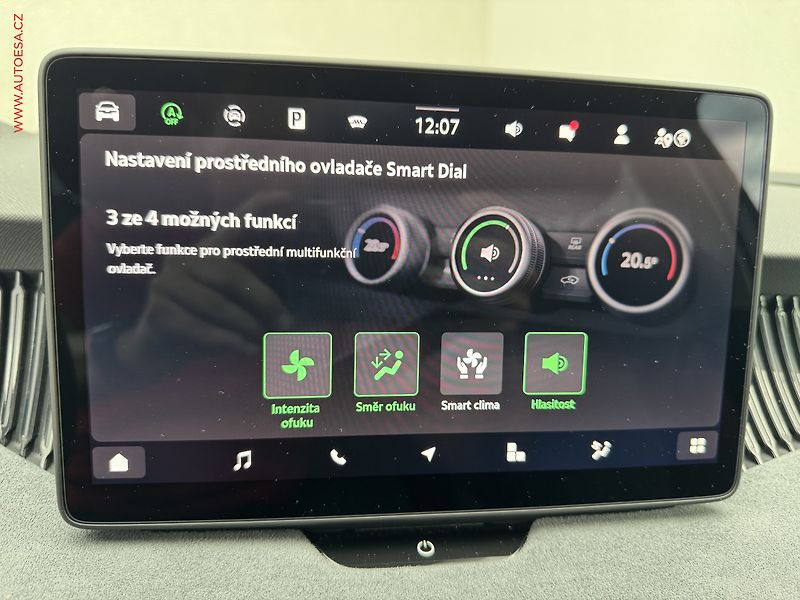 Škoda Superb (2025) 2.0 TDi, 1.maj,ČR, Selection - fotka 19 z 35