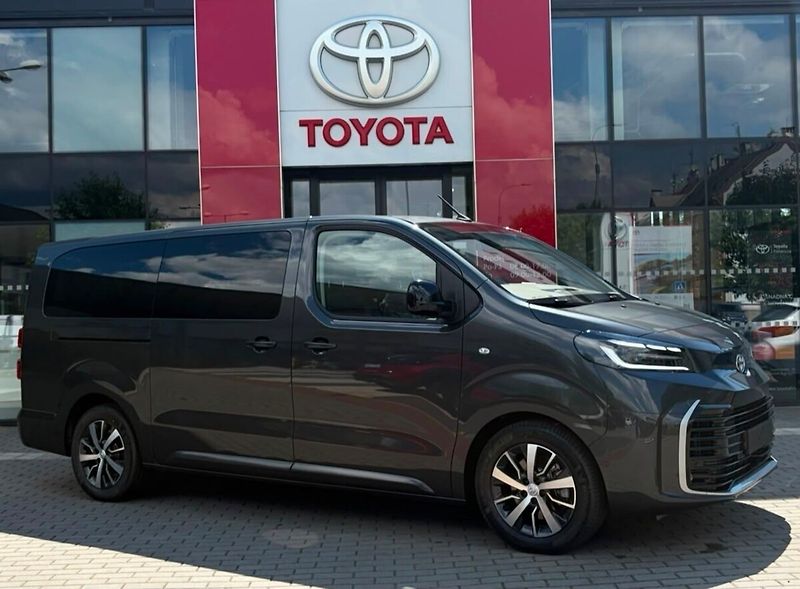 Toyota ProAce Verso 2.2 Glasss Van Vip - fotka 4 z 18