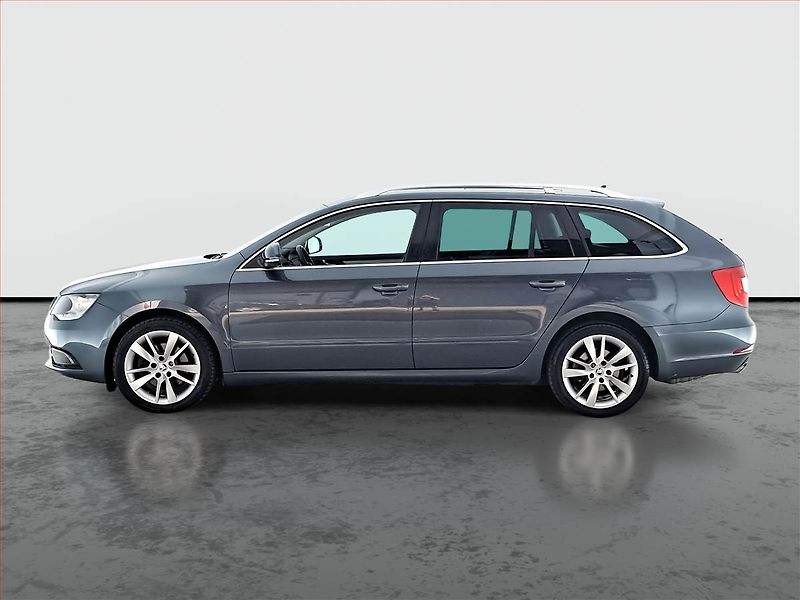 Škoda Superb (2014) 2.0 TDI, Navi, Tempomat - fotka 3 z 20