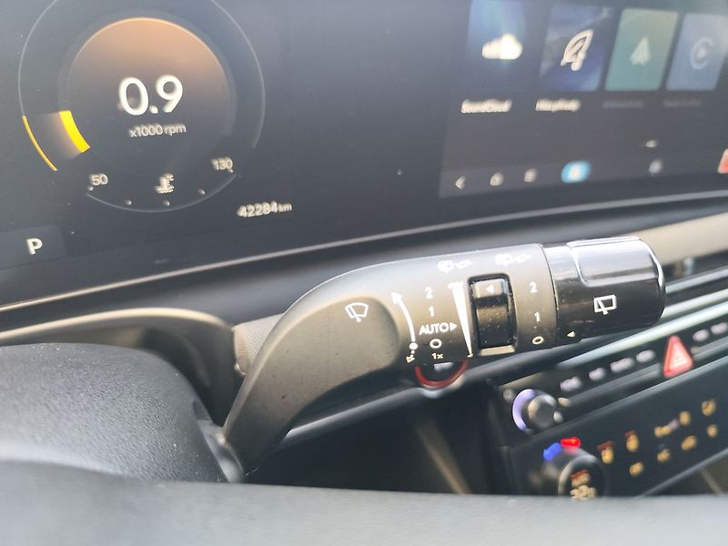 Hyundai Tucson 1.6 T-GDI/118kW N-Line DCT - fotka 30 z 34