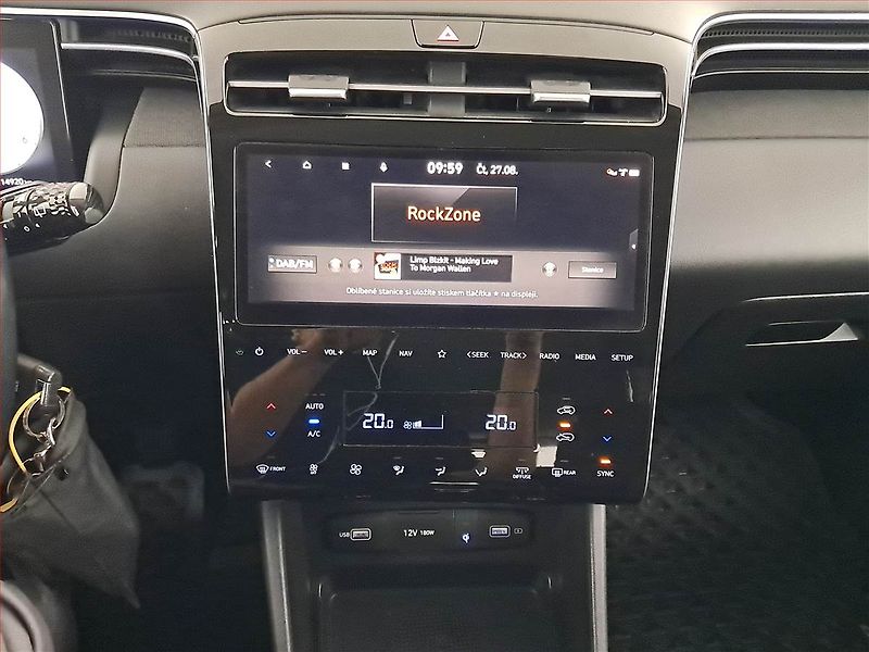 Hyundai Tucson (2021) Smart 1.6 CRDi, Serv.kniha - fotka 12 z 19