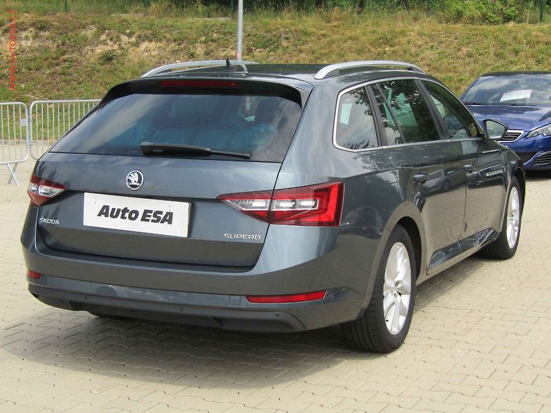 Škoda Superb (2016) 1.6TDI, servis.kniha - fotka 4 z 20