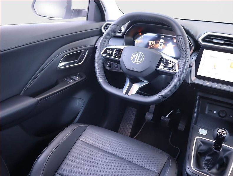 MG ZS (2025) 1.5 i - fotka 7 z 14