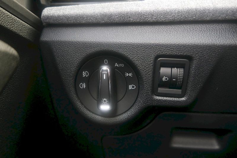 Škoda Scala (2025) 1.0 TSI 85 kW M5° Selection - fotka 13 z 30