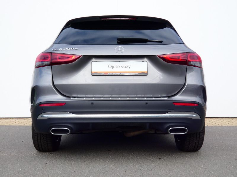 Mercedes-Benz GLA (2020) 200d - fotka 16 z 30