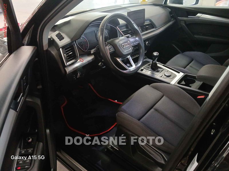 Audi Q5 (2017) 2.0 TDI, Bixen, AC, temp - fotka 3 z 3