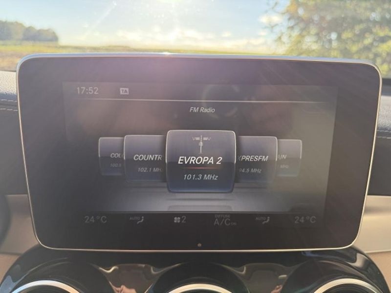 Mercedes-Benz GLC 250d 4MATIC, AMG PAKET, ČR - fotka 31 z 41