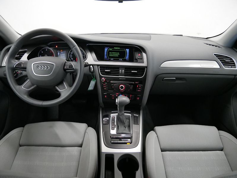 Audi A4 - fotka 5 z 25
