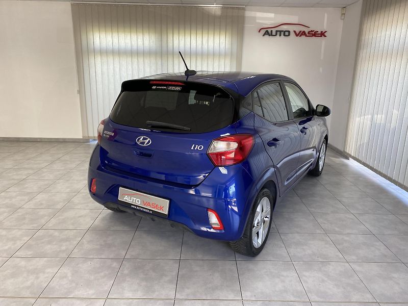 Hyundai i10 1.0 i AUTOMAT ČR REZERVACE  - fotka 10 z 26
