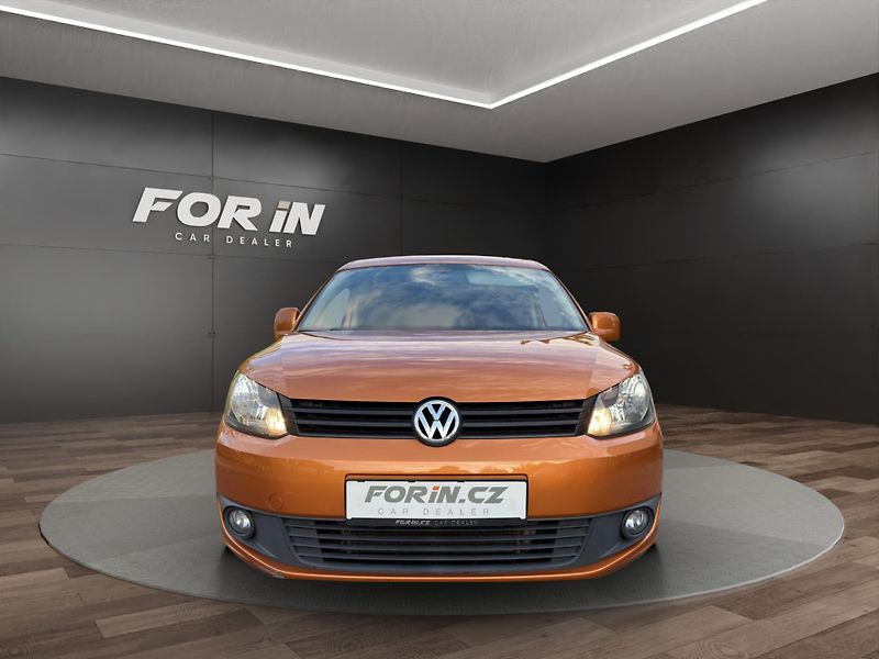 Volkswagen Caddy (2014) - fotka 2 z 27