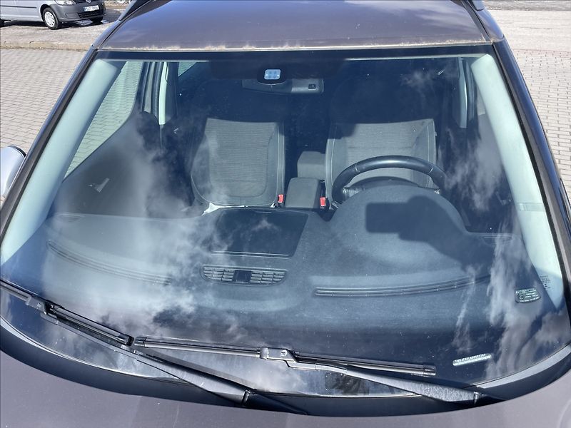 Škoda Yeti 2,0 TDi 81kw Ambiente Tažné, p - fotka 37 z 43