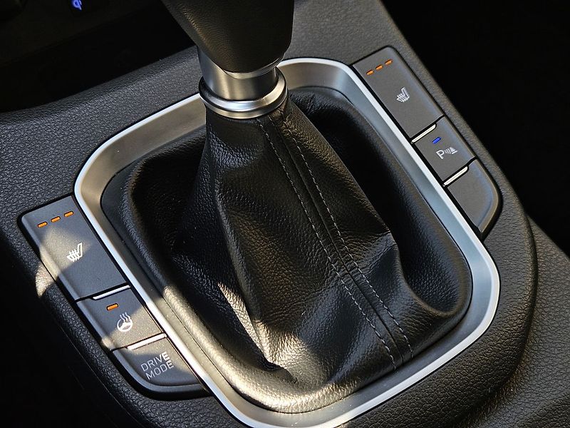 Hyundai i30 1,5 T-GDi 118kW,Smart,ČR,1.maj - fotka 25 z 35
