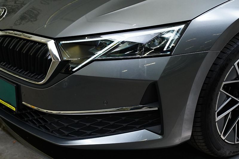 Škoda Octavia - fotka 9 z 27