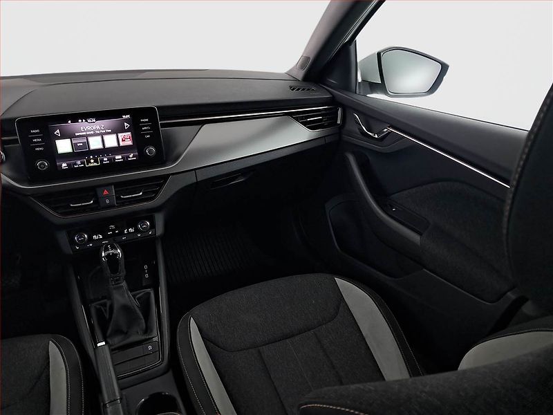 Škoda Scala (2022) Style 1.5 TSI, Automat - fotka 8 z 18