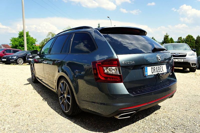 Škoda Octavia (2018) 2,0 TSI 169 kW - fotka 6 z 51