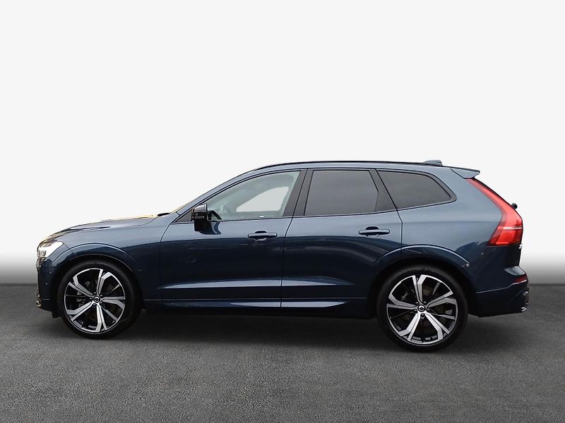 Volvo XC60 B5 AWD Plus Dark VZDUCH TAŽNÉ - fotka 4 z 15