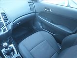 Hyundai i30 (2011) 1.6 CVVT, nová STK - náhled 8