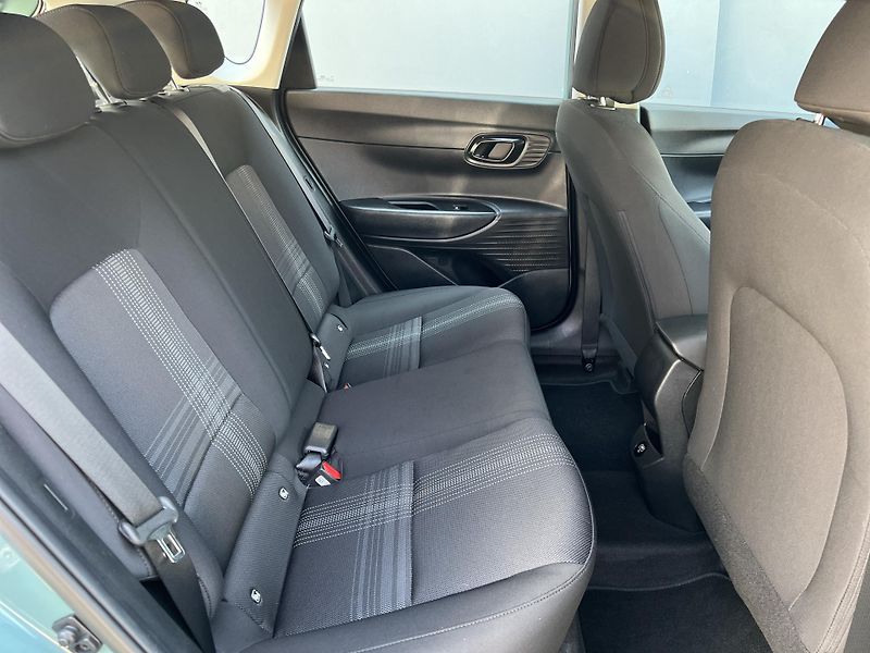 Hyundai Bayon 1.2i Comfor 1.Maj ČR DPH Klima - fotka 26 z 40