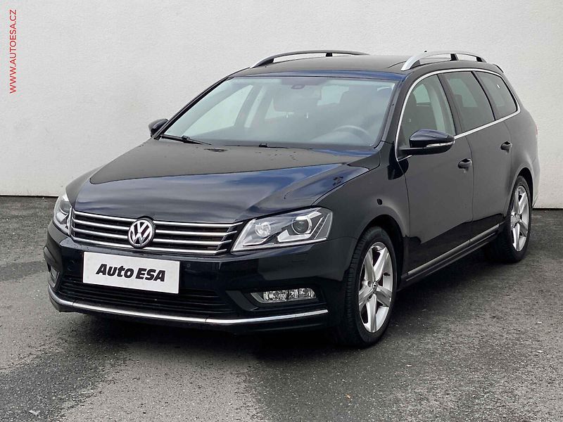 Volkswagen Passat (2014) 2.0 TDi, Highline, DSG, bixen - fotka 3 z 17