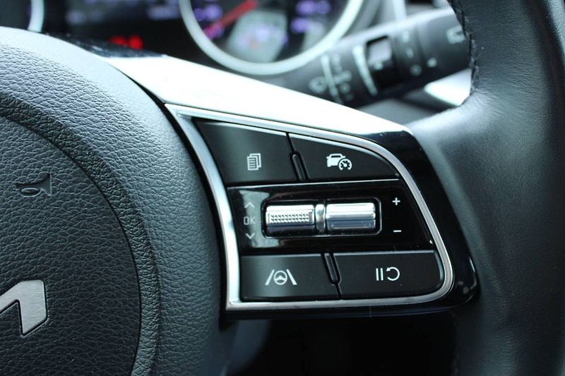 Kia Ceed (2022) 1.5 T-GDI TOP 117kW LED manuál - fotka 9 z 30