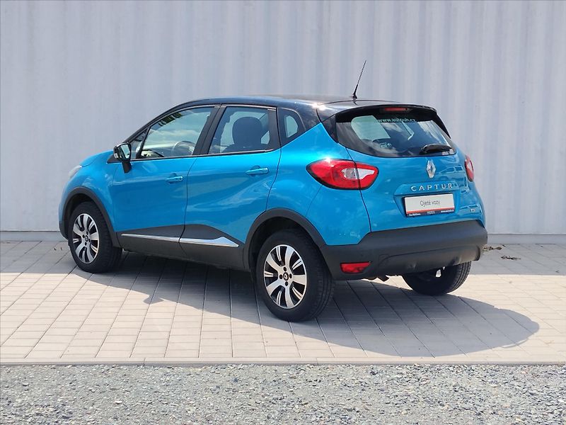 Renault Captur 1,2   1.2TCe 87Kw, Automat - fotka 18 z 26