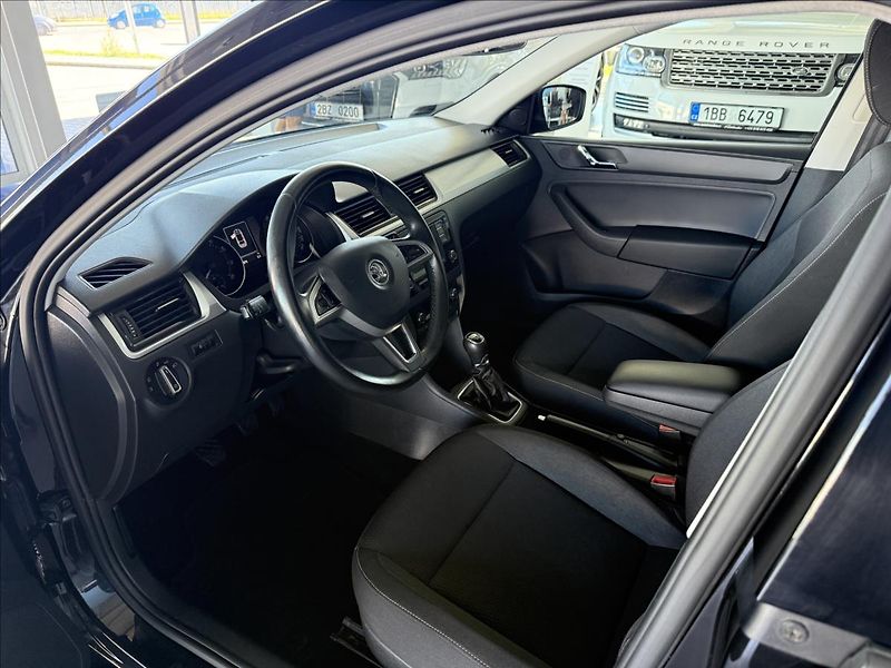Škoda Rapid 1,2   TSI,SERVISKA,2.MAJ,TAŽNÉ - fotka 7 z 21