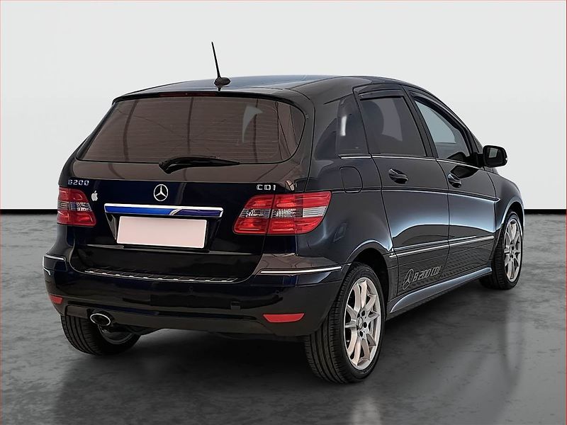 Mercedes-Benz Třídy B (2010) B 200 CDI , Automat - fotka 5 z 18
