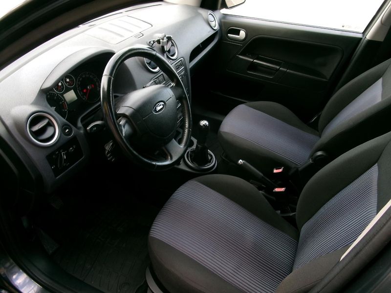 Ford Fusion (2006) 1,4 16V AUTOKLIMA rozvody - fotka 11 z 25