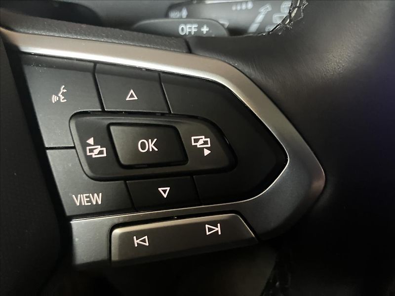Volkswagen Passat 2,0 TAŽNÉ, KEYLESS, EL.KUFR - fotka 19 z 36