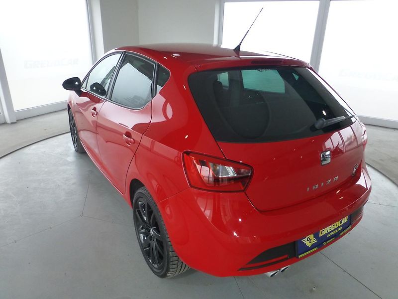 Seat Ibiza (2015) 1,2TSI*FR!!*XENON*PO ROZVODECH - fotka 8 z 25