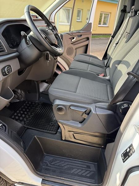 Ford Transit Custom (2022) 2,0-TEMPOMAT-SENZORY-TAŽNÉ  - fotka 27 z 48