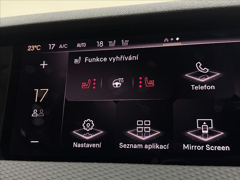 DS Automobiles DS4 1,5 DPH HUD TROCADERO AT8 ČR - fotka 22 z 47