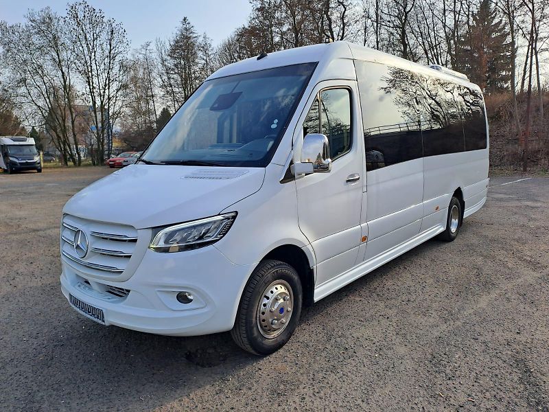 Mercedes-Benz (2022) 519CDI / V6 / 143.900km DPH - fotka 3 z 15