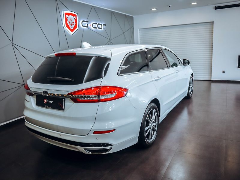 Ford Mondeo 2.0 TDCi Titanium 140kW - fotka 2 z 31