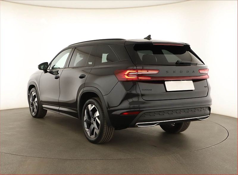 Škoda Kodiaq (2025) 2.0 TDI, SPORTLINE, 4X4, DPH - fotka 4 z 20