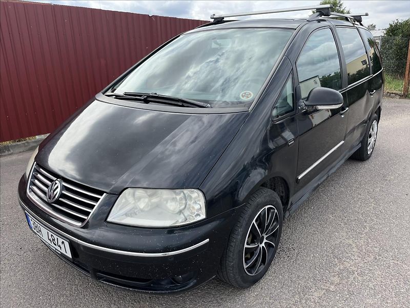 Volkswagen Sharan 1,9 TDi ROZVODY TAŽNÉ STK 4/28 - fotka 1 z 31