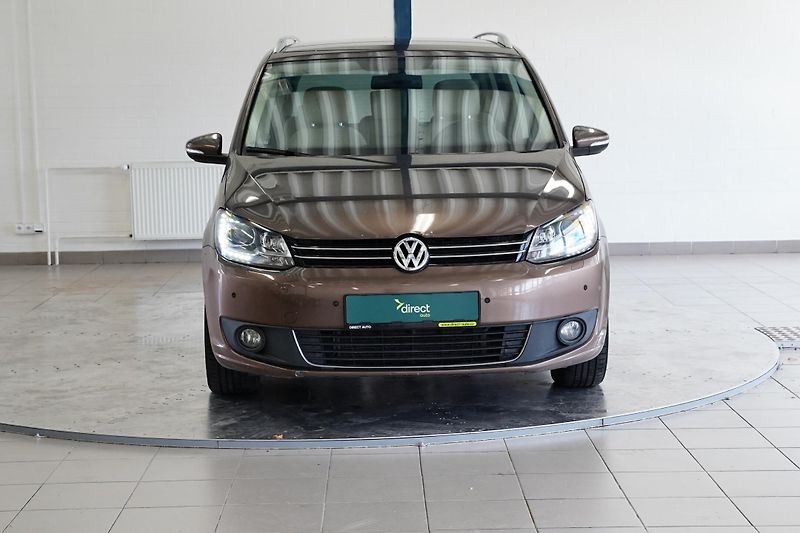 Volkswagen Touran - fotka 4 z 25
