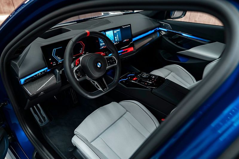 BMW M5 touring - fotka 9 z 23
