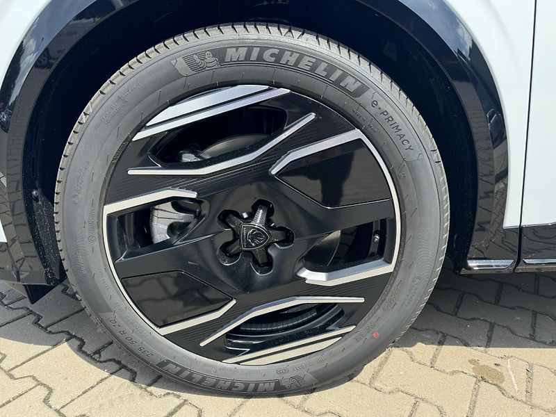 Peugeot 3008 (2024) GT - fotka 21 z 21