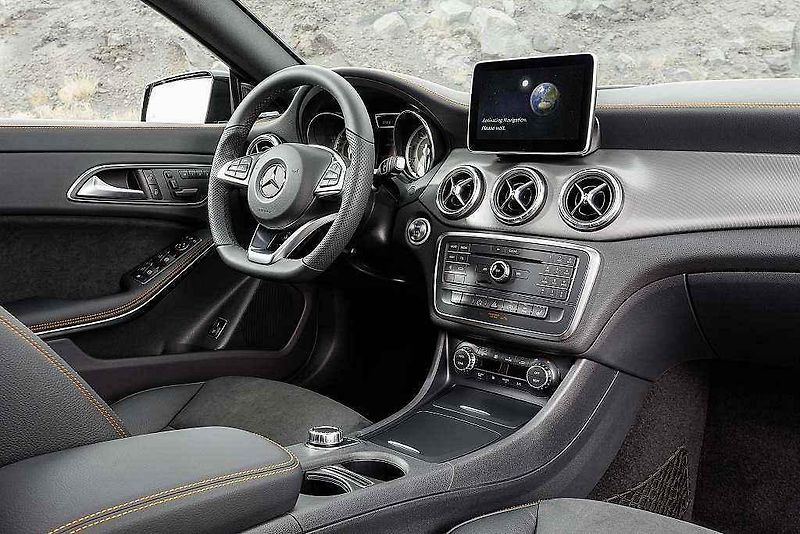 Mercedes-Benz CLA 45 AMG Shooting Brake.