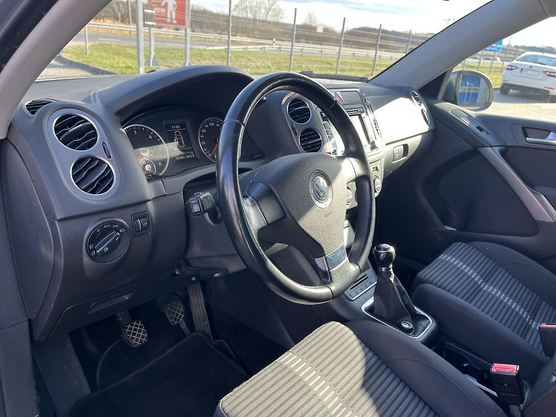 Volkswagen Tiguan (2009) Sport 2.0 TDi 4x4 - fotka 10 z 10