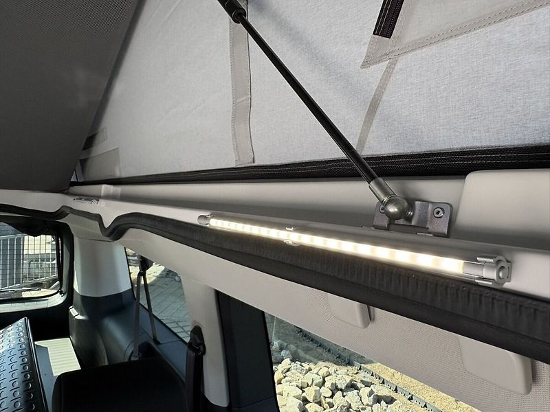 Toyota ProAce Verso L2 2,0D 177k AT8 Family 8S  FU - fotka 32 z 40