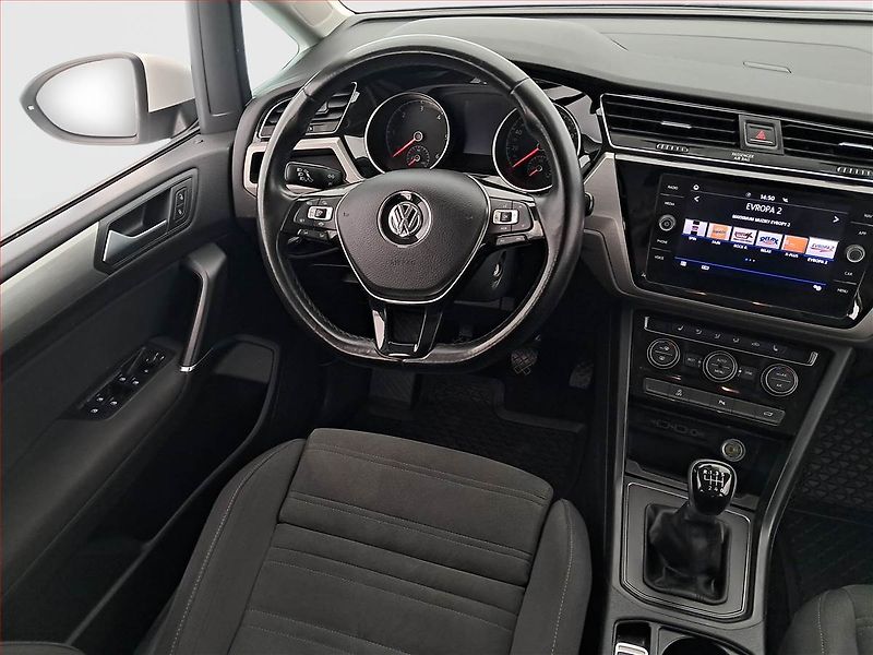 Volkswagen Touran (2020) 2.0 TDI, Serv.kniha, Navi - fotka 7 z 20