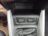 Suzuki Vitara 1,6 DDiS 88KW 4X4, KŮŽE, LED - náhled 18