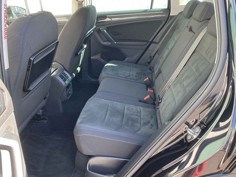 Volkswagen Tiguan (2016) 2.0 TDi, Highline, LED, TZ - fotka 10 z 19