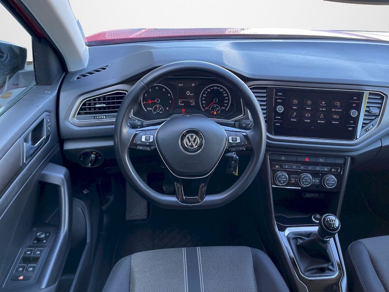 Volkswagen T-Roc (2019) 1.0 TSI 85 kW Comfortline - fotka 6 z 33