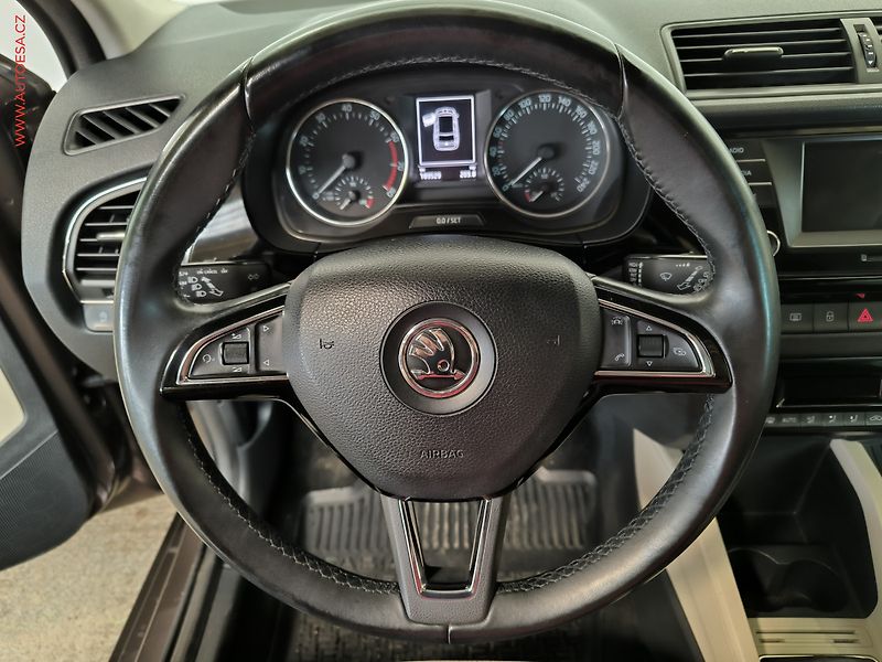 Škoda Fabia (2015) 1.2 TSI, ČR, AC, tempo, park - fotka 13 z 17