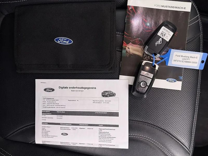 Ford Mustang Mach-E Extended RWD 98 kWh DPH TZ - fotka 12 z 13