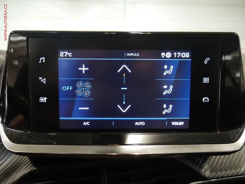 Peugeot 2008 (2021) 1.2 PT, 2.maj,ČR, servis - fotka 16 z 18